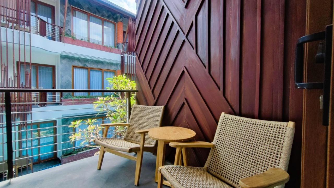 Mokko Suites Batubelig Canggu  Luaran gambar