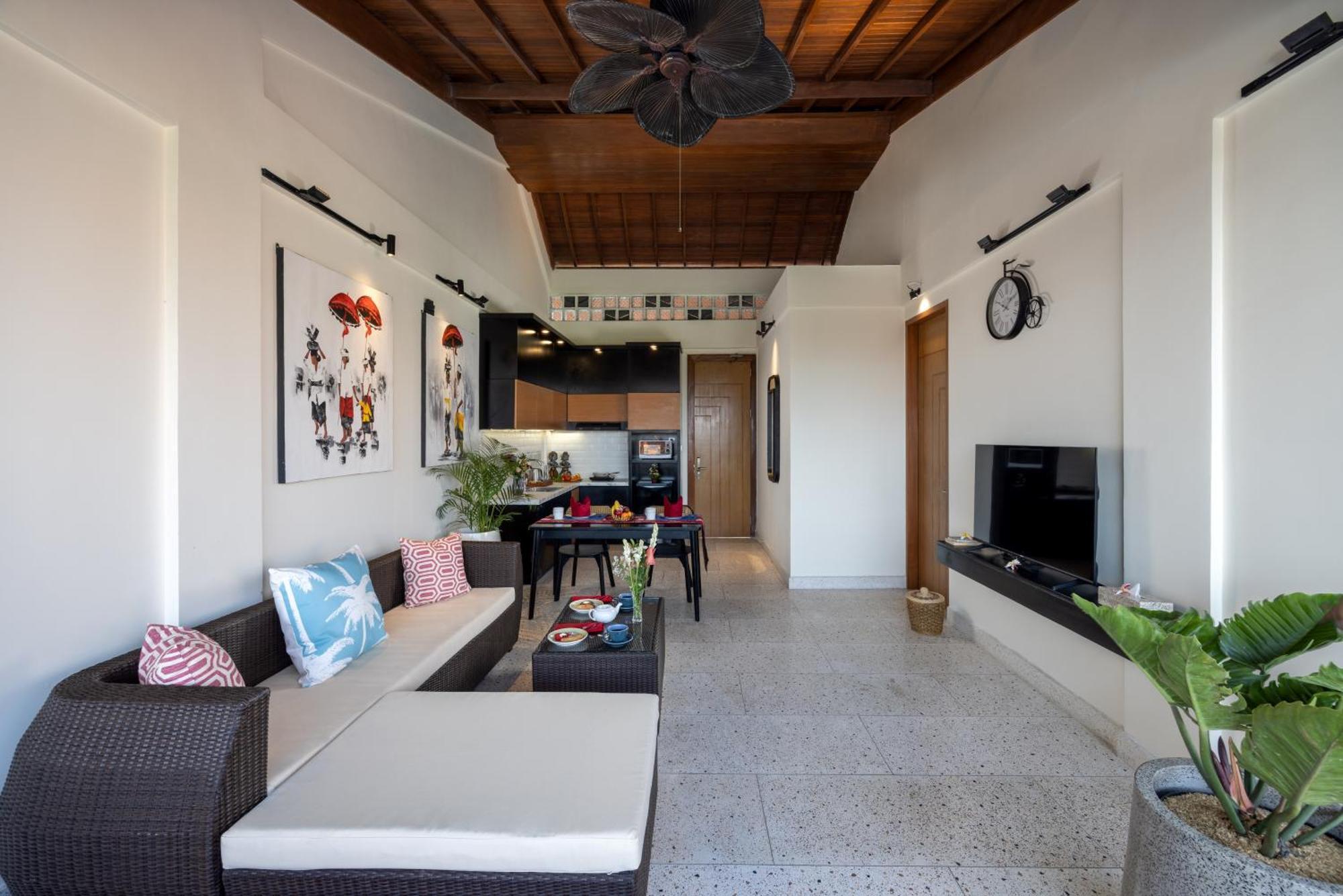 Mokko Suites Batubelig Canggu  Luaran gambar